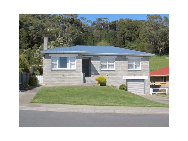29 Saundridge Road, Cooee TAS 7320