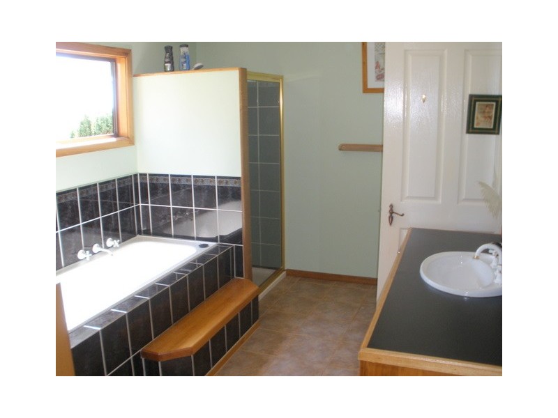 5 Sea Eagle Street, Burnie TAS 7320