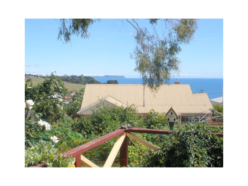 14-16 Richardson Crescent, Burnie TAS 7320