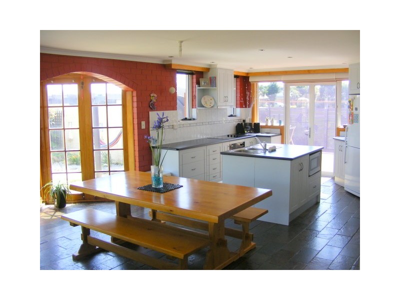 197 Old Bass Highway, Wynyard TAS 7325