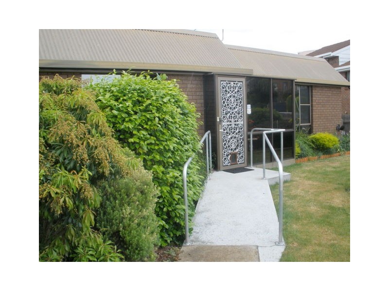 1/5 Gray Street, Burnie TAS 7320