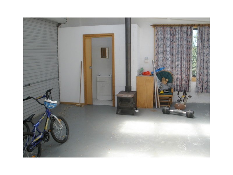 12 West Park Grove, Burnie TAS 7320