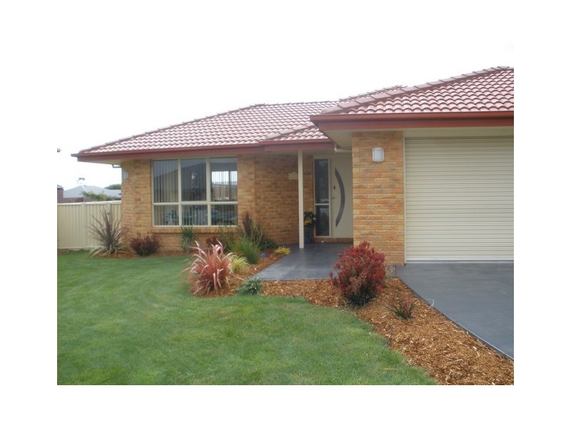 9 Waterford Drive, Sulphur Creek TAS 7316