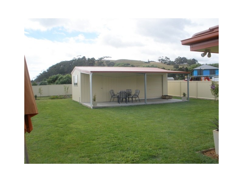9 Waterford Drive, Sulphur Creek TAS 7316