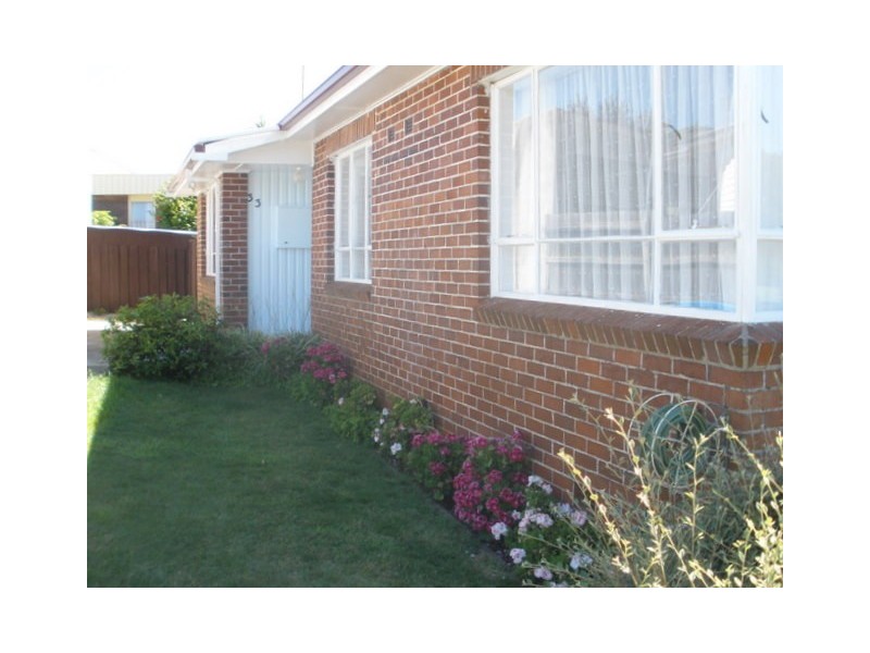 33 Woodward Avenue, Burnie TAS 7320