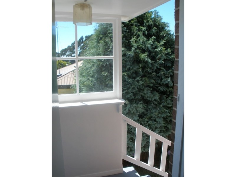 33 Woodward Avenue, Burnie TAS 7320