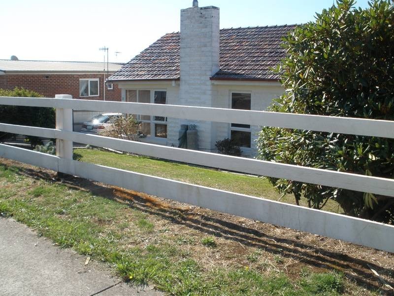 8 Stitz Street, Cooee TAS 7320