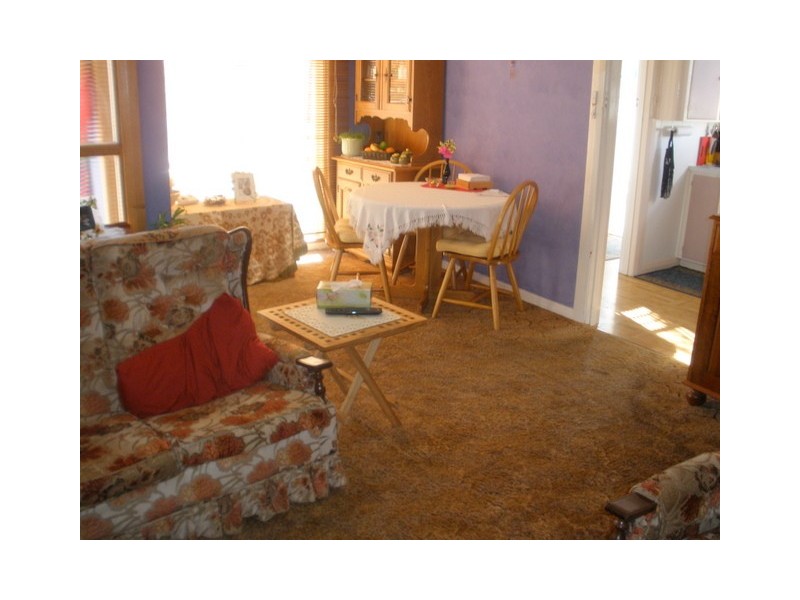 8 Stitz Street, Cooee TAS 7320