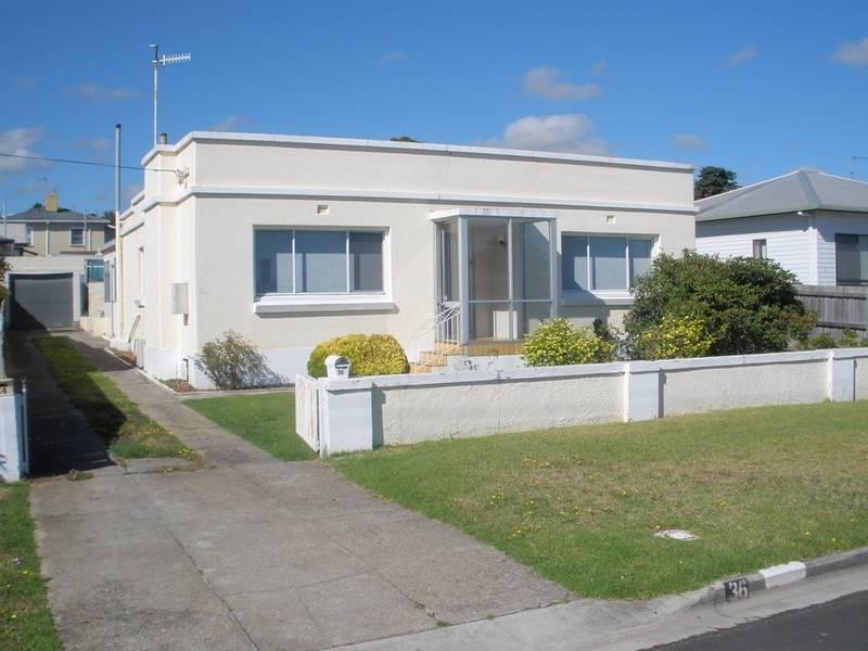 36 Simpson Street, Somerset TAS 7322