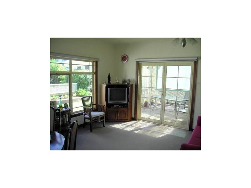 19 Bass Highway, Burnie TAS 7320