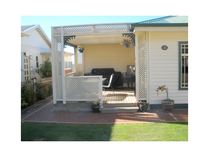 19 Bass Highway, Burnie TAS 7320