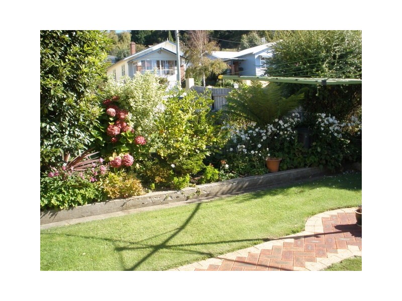 19 Bass Highway, Burnie TAS 7320