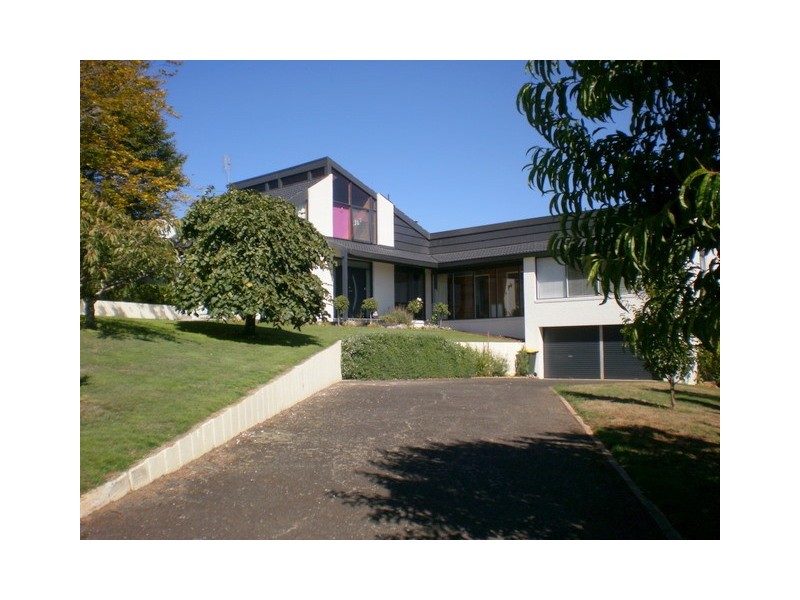 12-14 Nairana Avenue, Burnie TAS 7320