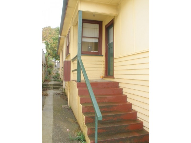 8 & 8a Queen Street, Burnie TAS 7320