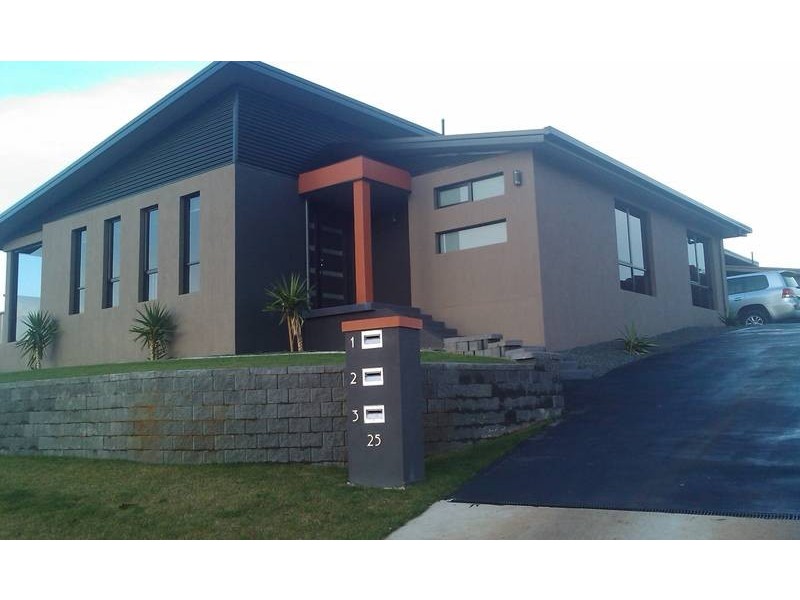 1/25 Platinum Drive, Burnie TAS 7320