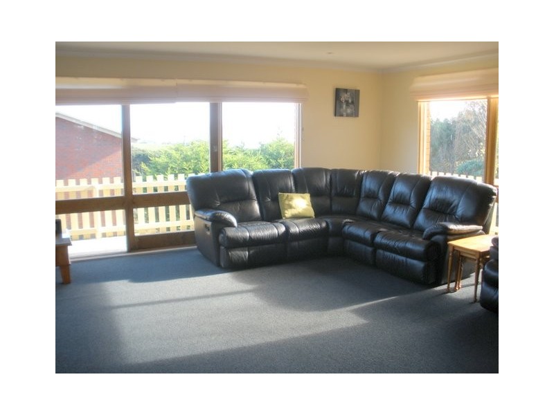 16 Uplands Place, Burnie TAS 7320