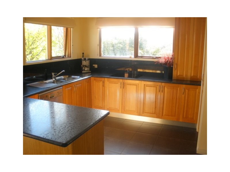 16 Uplands Place, Burnie TAS 7320