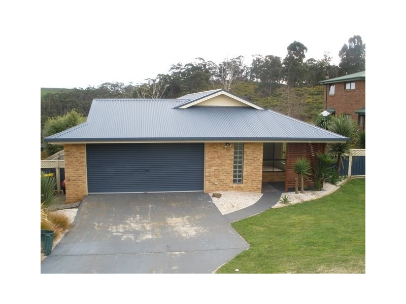 11 Heather Crescent, Burnie TAS 7320