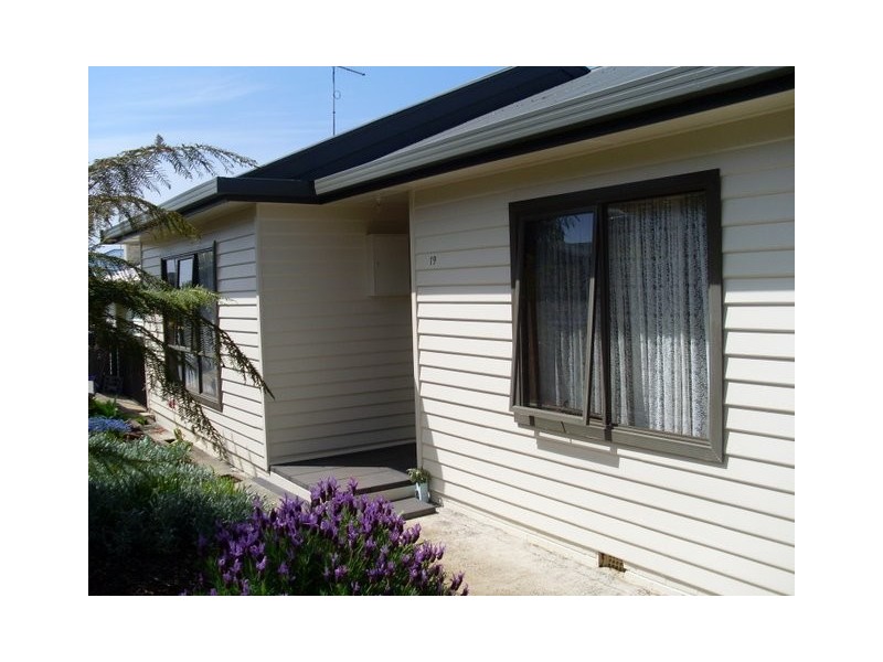 19 Sampson Street, Burnie TAS 7320