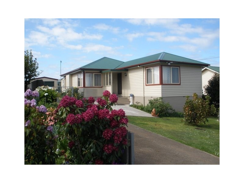 13 Whitford Street, Burnie TAS 7320