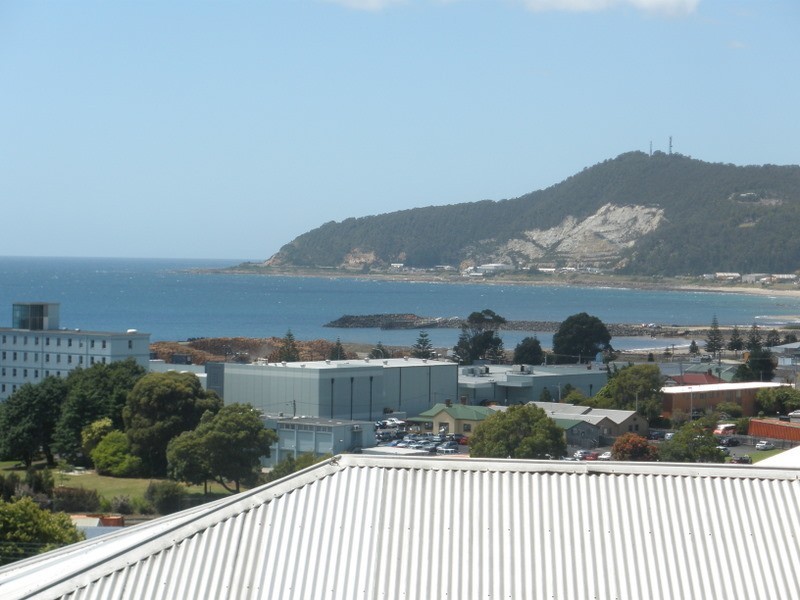 130 Mount Street, Burnie TAS 7320