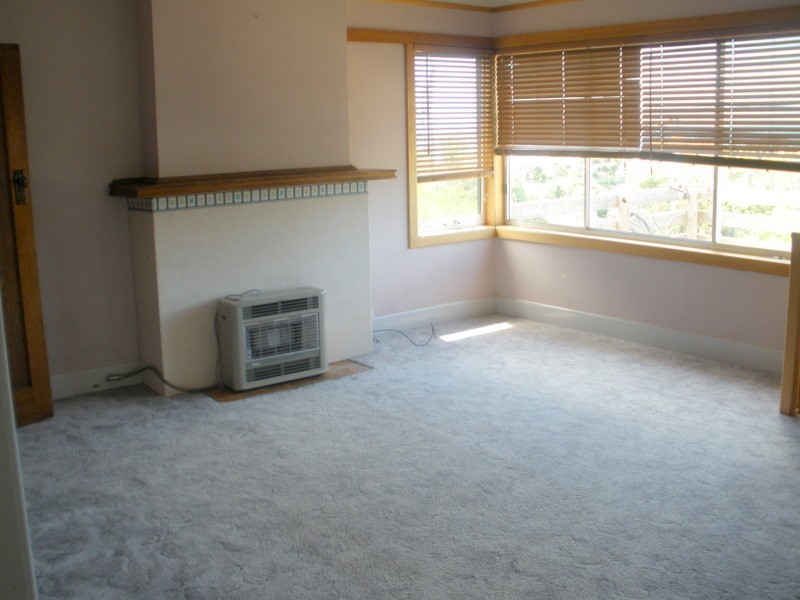 130 Mount Street, Burnie TAS 7320