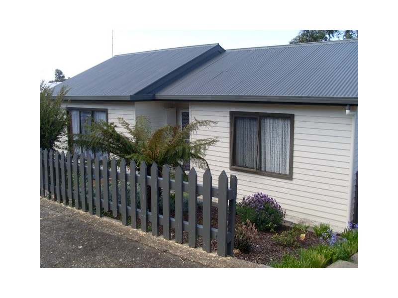 19 Sampson Street, Burnie TAS 7320
