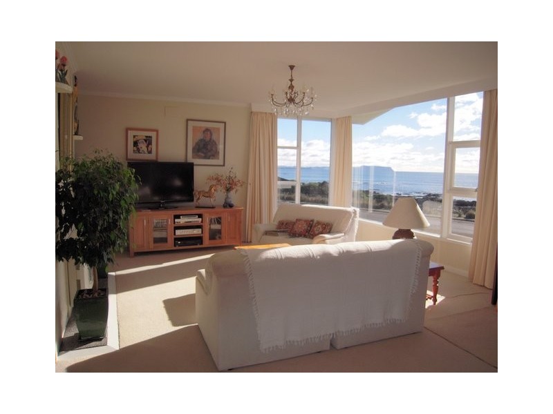 303 Bass Highway, Ocean Vista TAS 7320