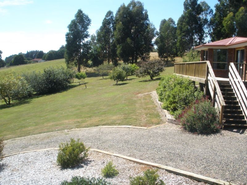 20 Crawford Road, Penguin TAS 7316