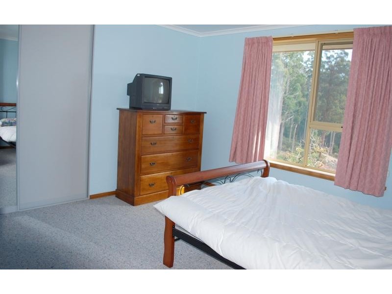20 Crawford Road, Penguin TAS 7316