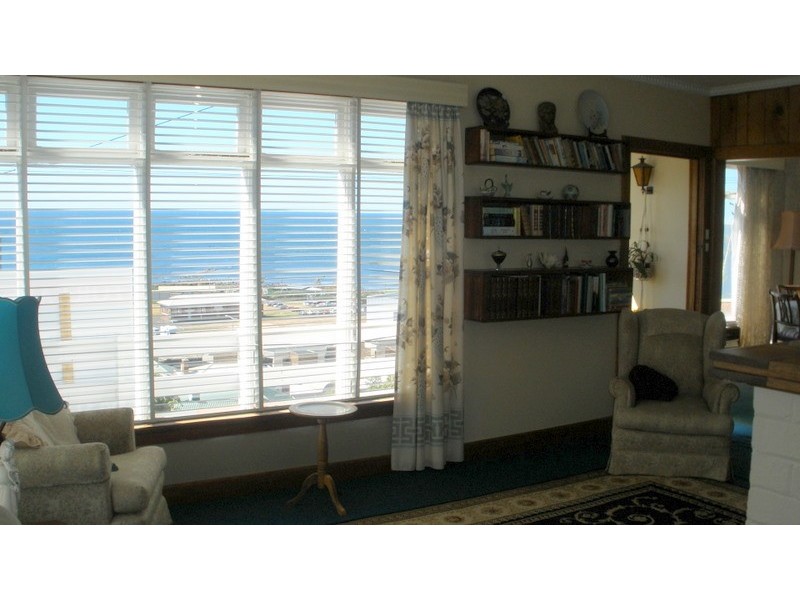 21 Regent Street, Burnie TAS 7320