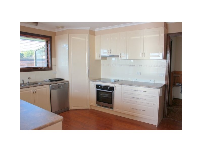 32 Raglan Street, Somerset TAS 7322