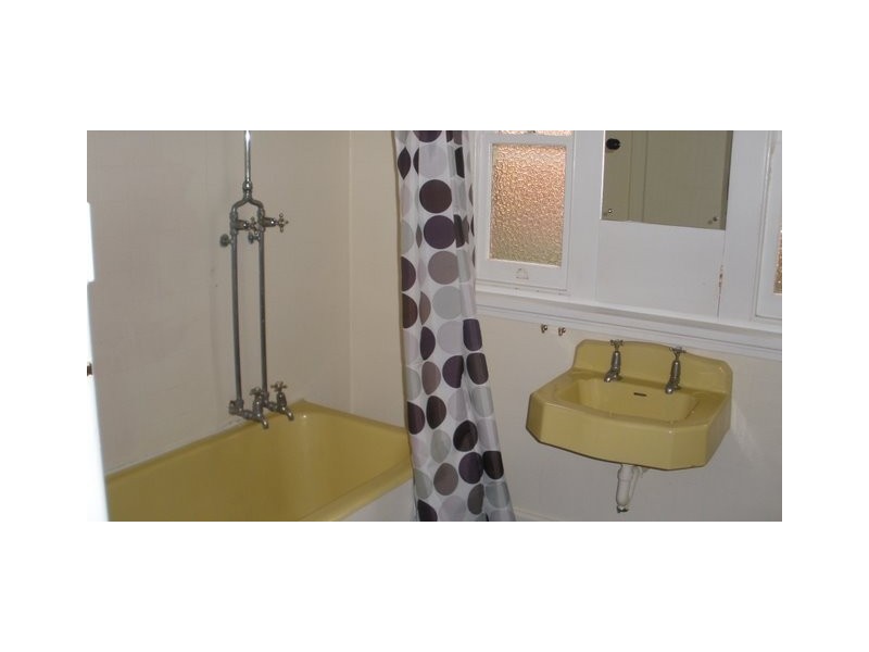 7 Charles Street, Burnie TAS 7320