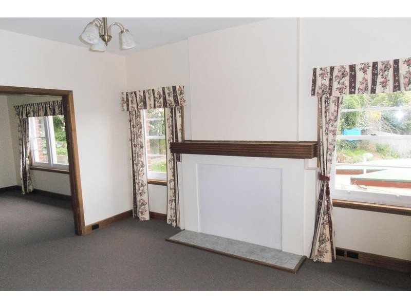 7 Charles Street, Burnie TAS 7320