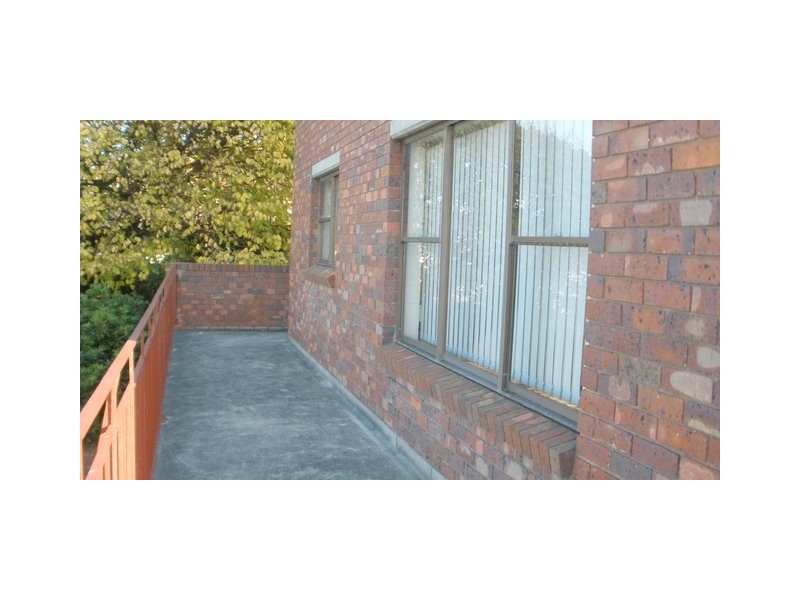 1/18 Queen Street, Burnie TAS 7320