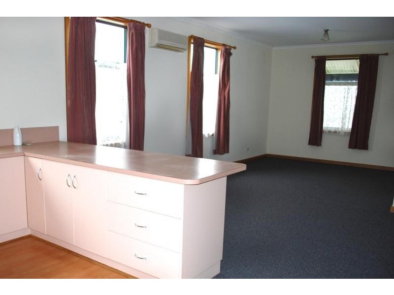 20 Monnington St, Upper Burnie TAS 7320