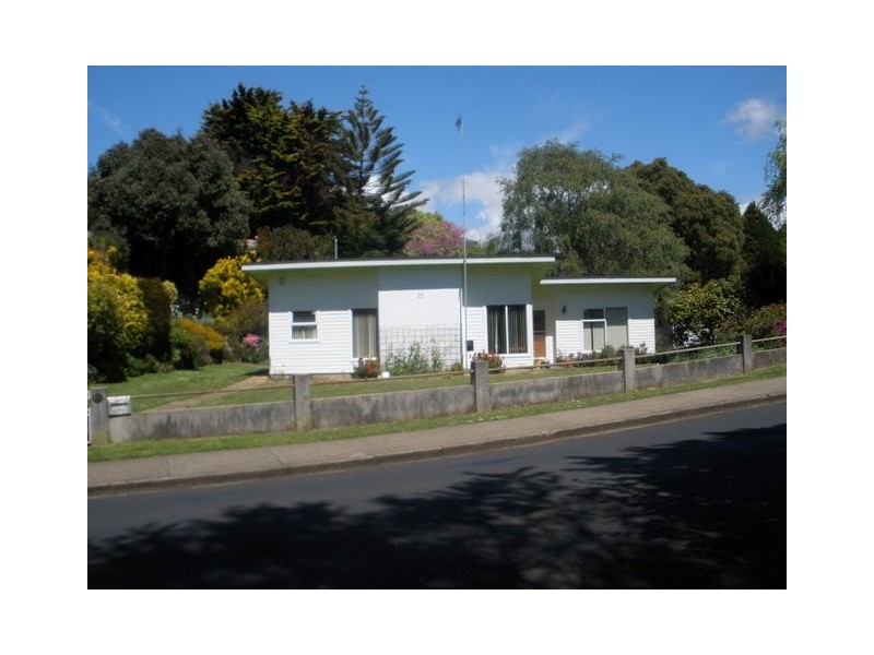 25 Linton Street, Burnie TAS 7320