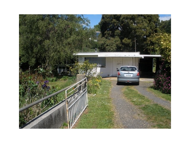 25 Linton Street, Burnie TAS 7320