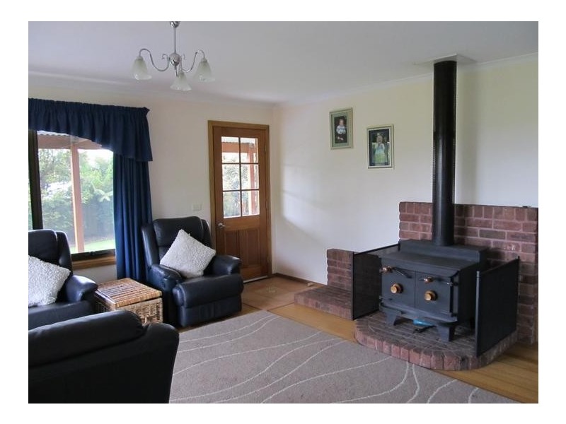 18 Seabreeze Ave, Sulphur Creek TAS 7316