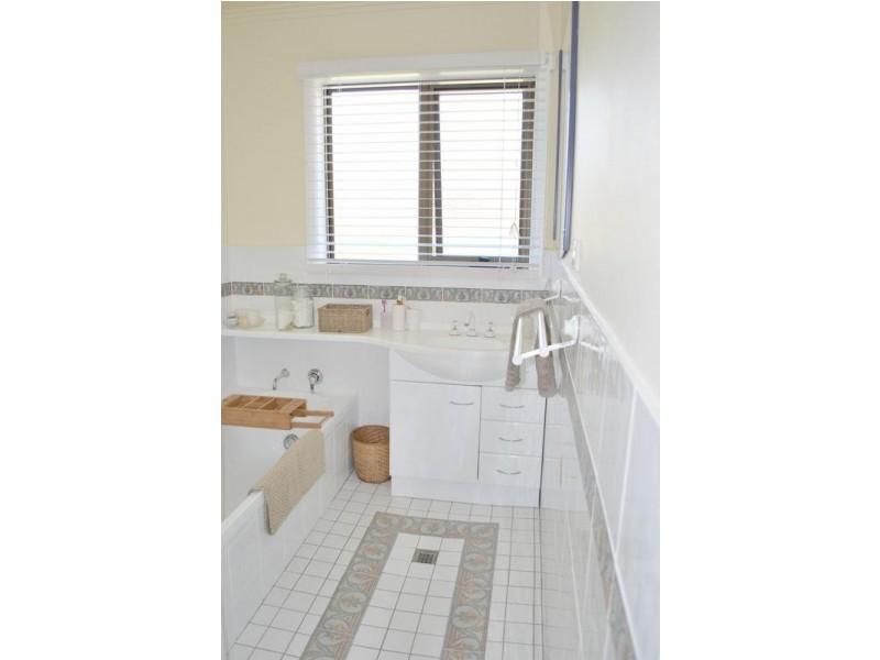 4 Malunna Crescent, Burnie TAS 7320