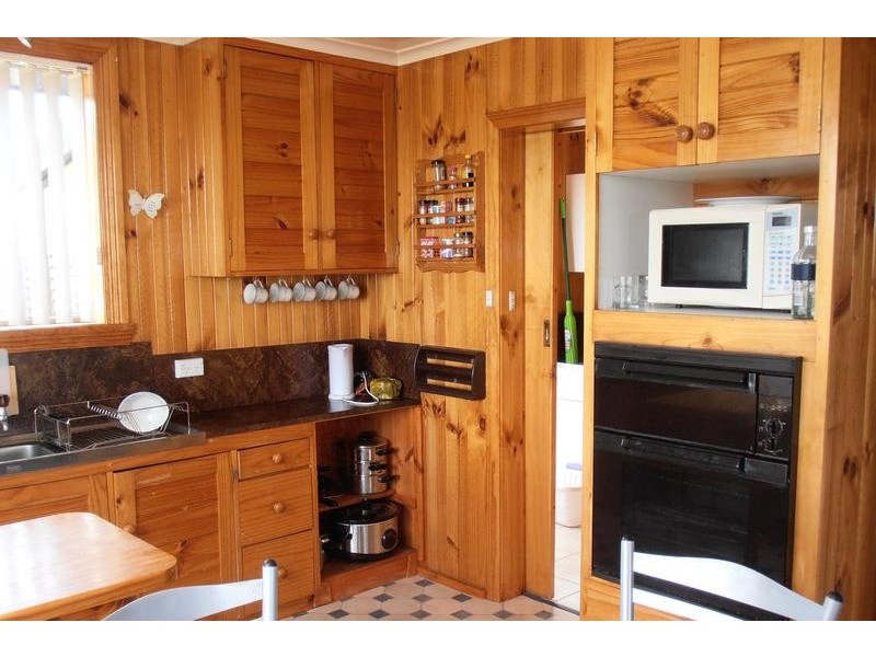17 Griffith Street, Burnie TAS 7320
