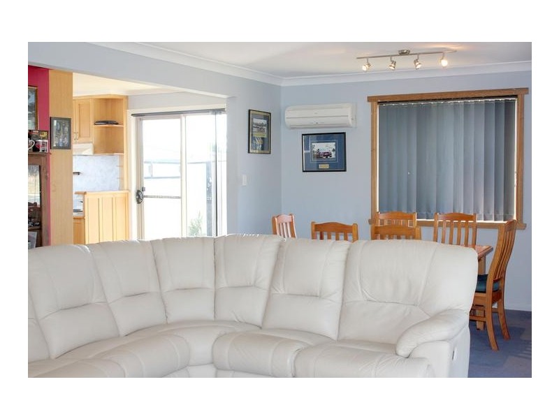 3 Roslyn Avenue, Romaine TAS 7320