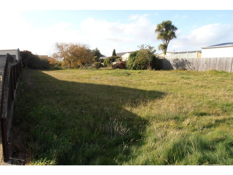 5 Bells Parade, Somerset TAS 7322