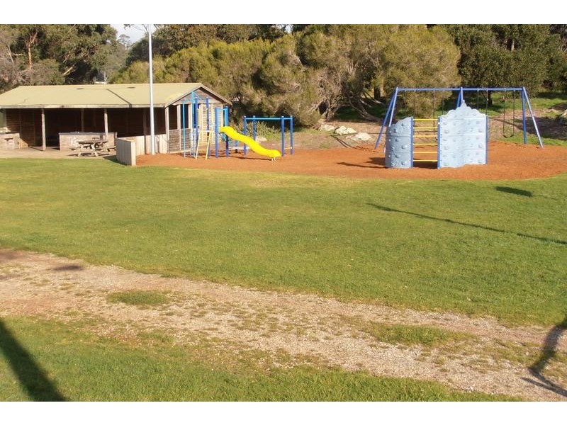 5 Bells Parade, Somerset TAS 7322