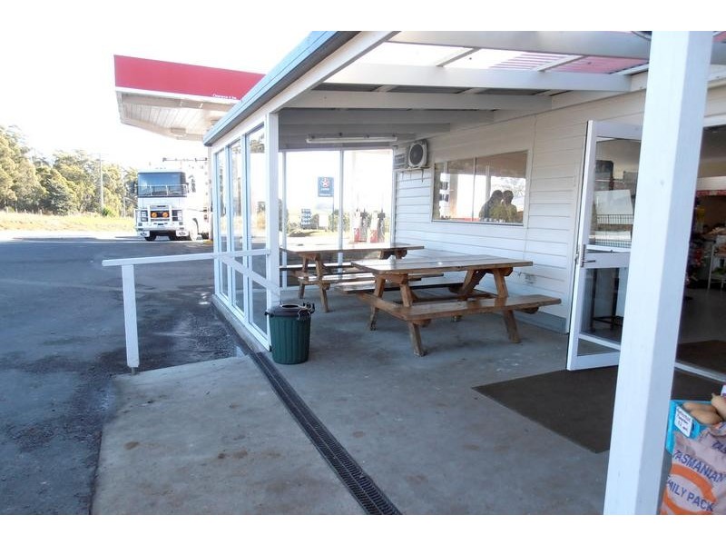 8234 Bass Highway, Sassafras TAS 7307