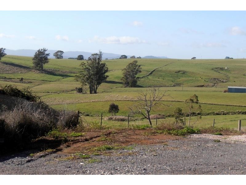 8234 Bass Highway, Sassafras TAS 7307