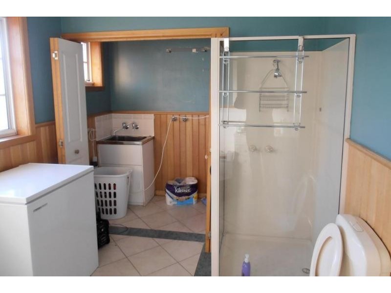 9 Holmes Place, Park Grove TAS 7320