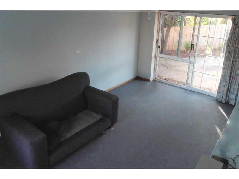 9 Holmes Place, Park Grove TAS 7320