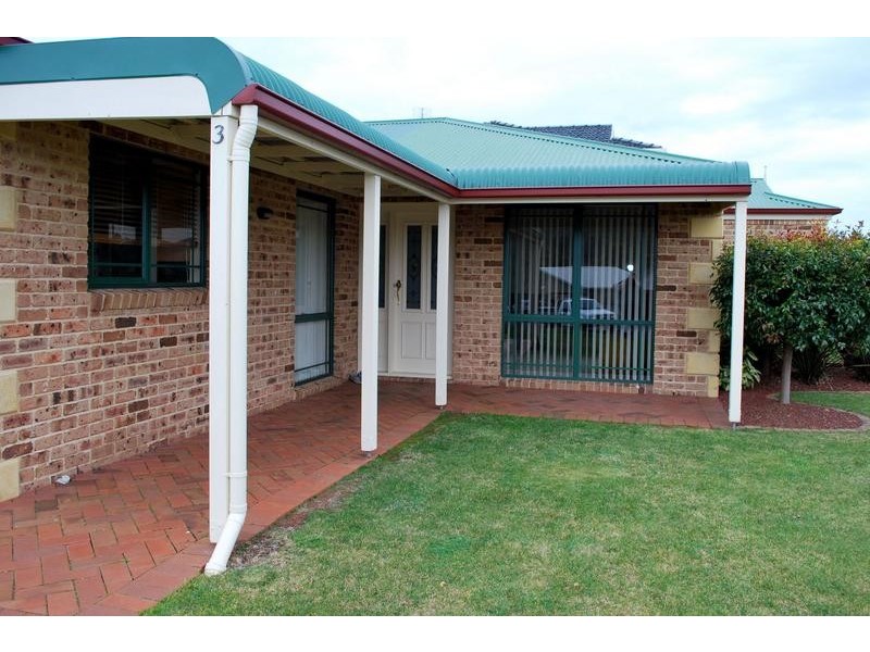 3 Panorama Crescent, Cooee TAS 7320