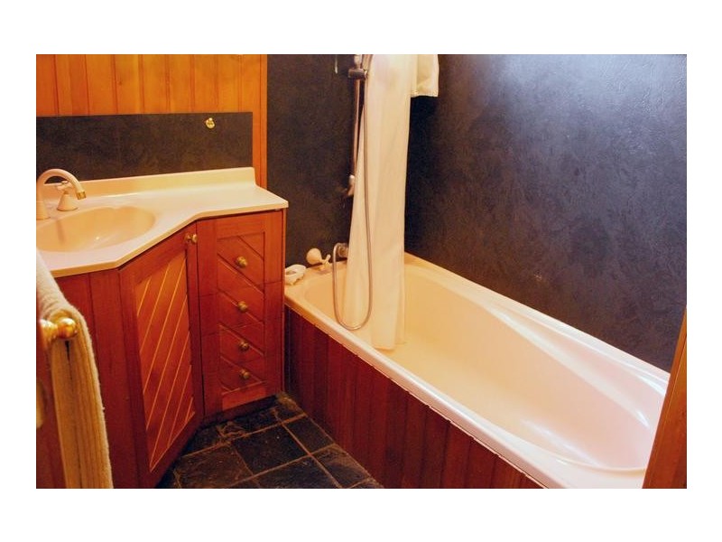 88-90 Bass Highway, Cooee TAS 7320